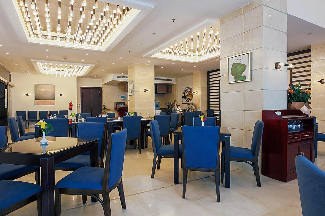 The Proud Hotel Al Khobar Exterior foto